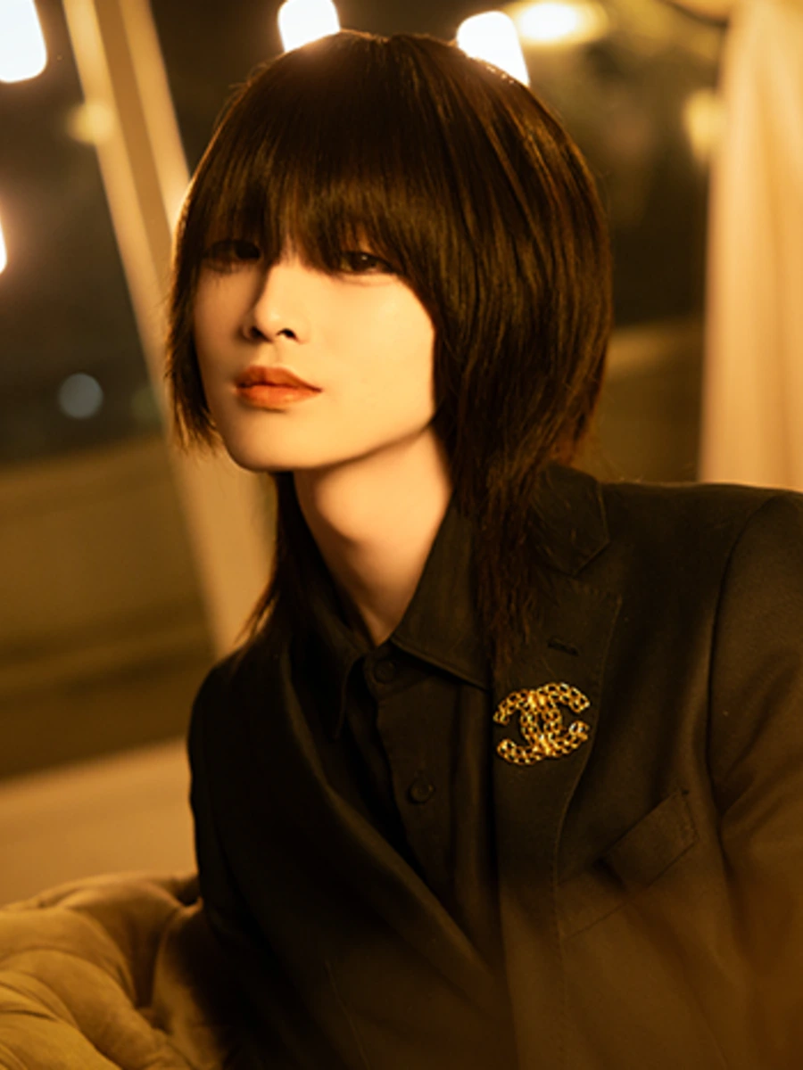 慄・SELENE所属のホスト写真