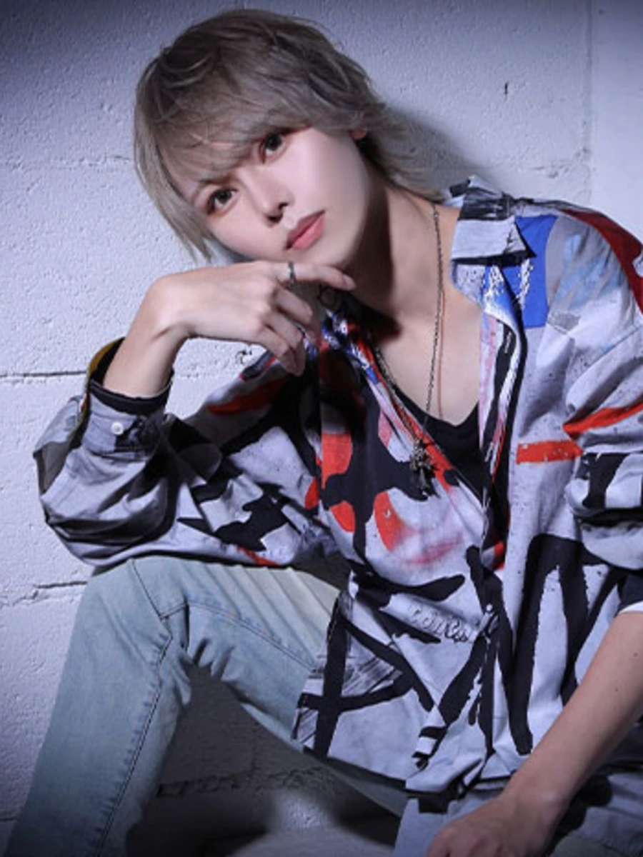 戦慄ゆうひ・FUYUTSUKI -DeZon-所属のホスト写真