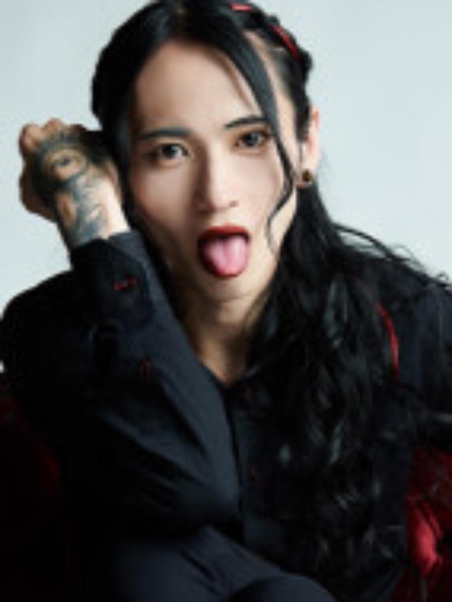 帝音・Deray所属のホスト写真