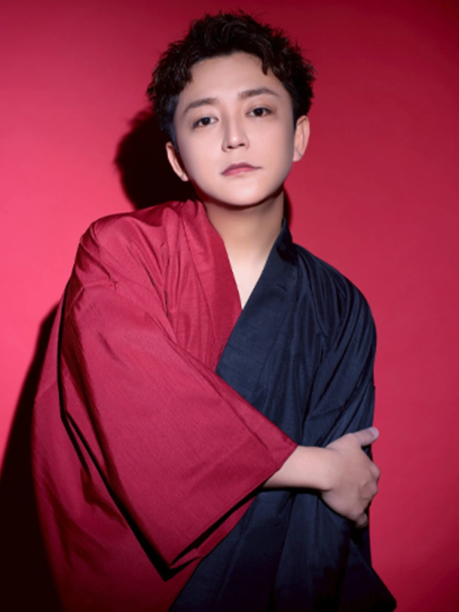 盗恋♂仁（芸人系）・宝地蔵 -紅-所属のホスト写真