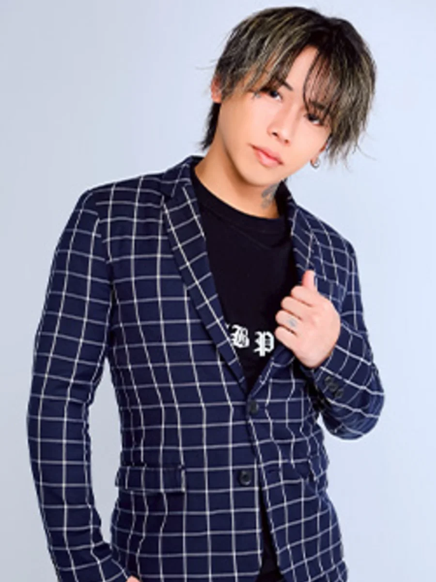 ひろと(アイドル系)・ACQUA~OSAKA HONTEN~所属のホスト写真