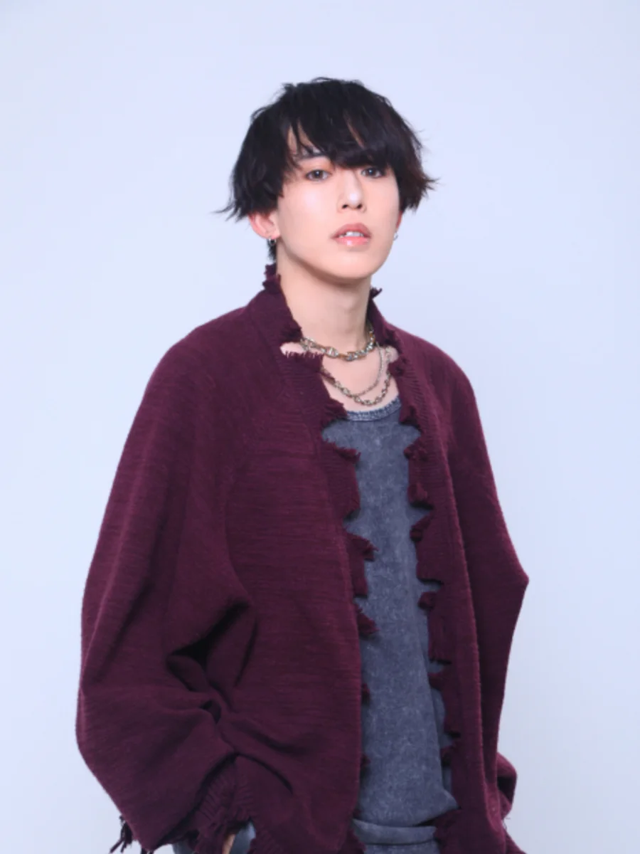 音羽(クール系)・ACQUA -SAGA-所属のホスト写真