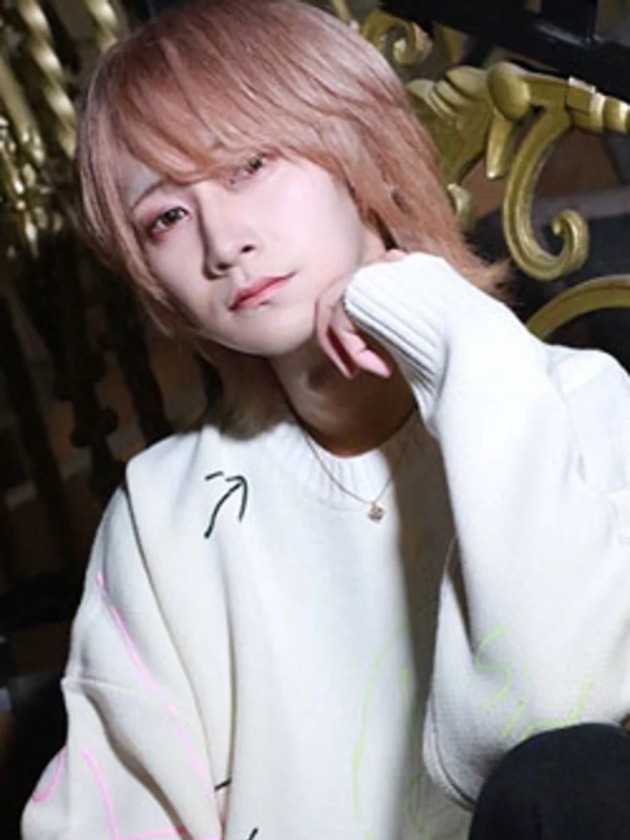 瑠華