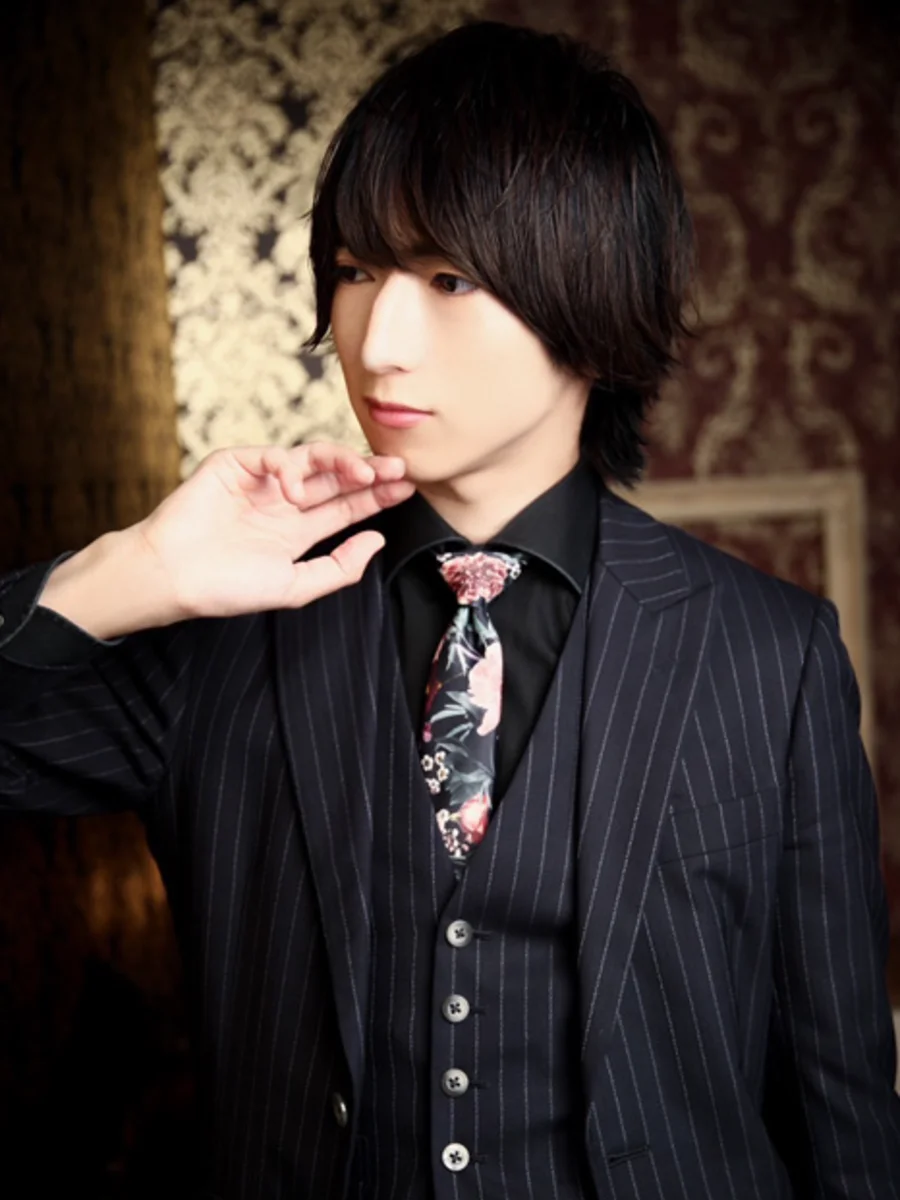 春夏冬 秋・HANG OVER所属のホスト写真