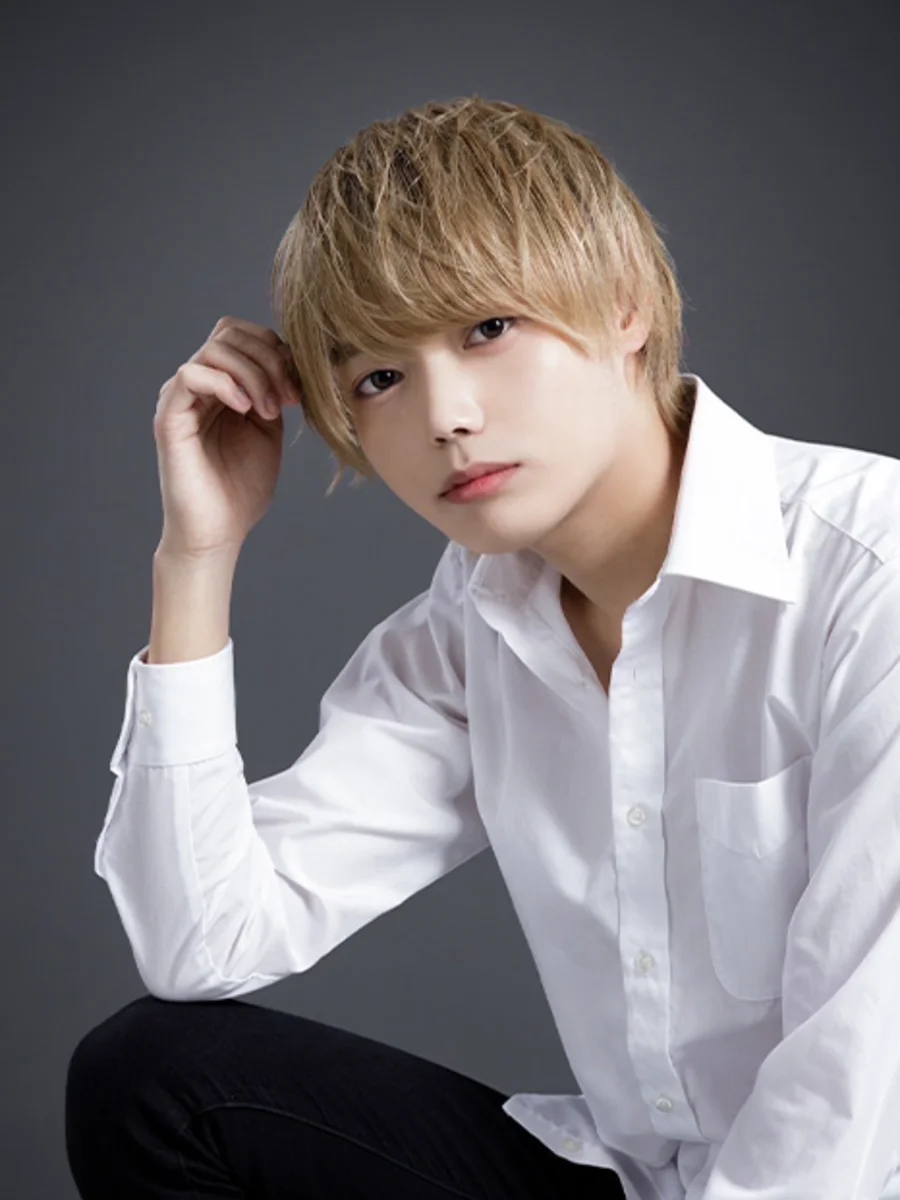 秀・Re:BORN所属のホスト写真