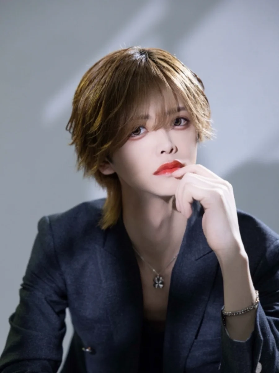四ノ宮かぐら（癒し系）・ROYAL COLLECTION TOKYO所属のホスト写真