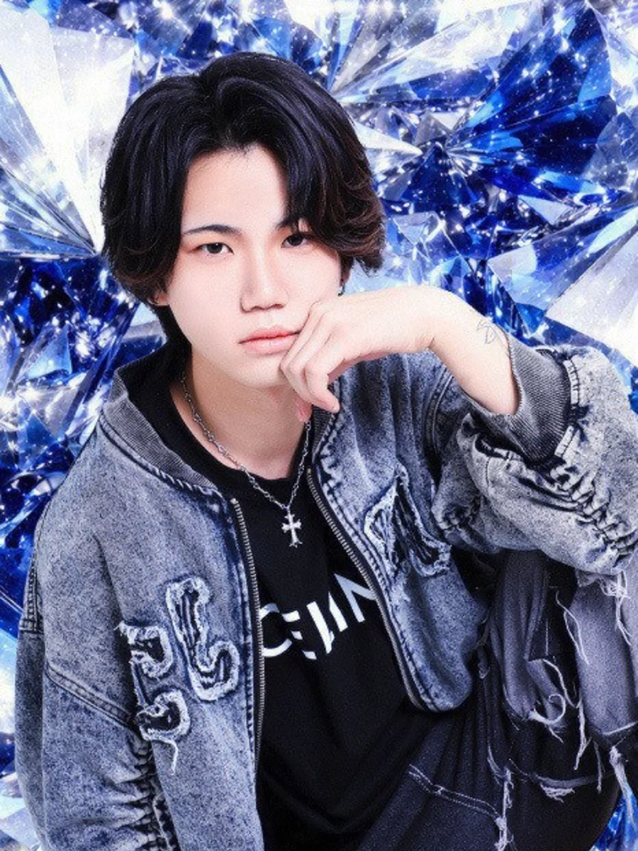 天馬優心・ACQUA -Sapphire-所属のホスト写真
