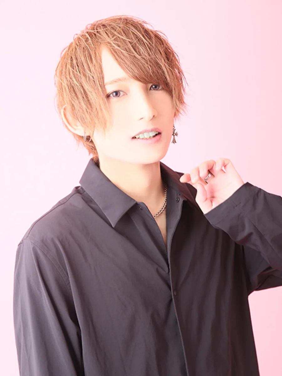 綾瀬 南・SINCE YOU...α所属のホスト写真