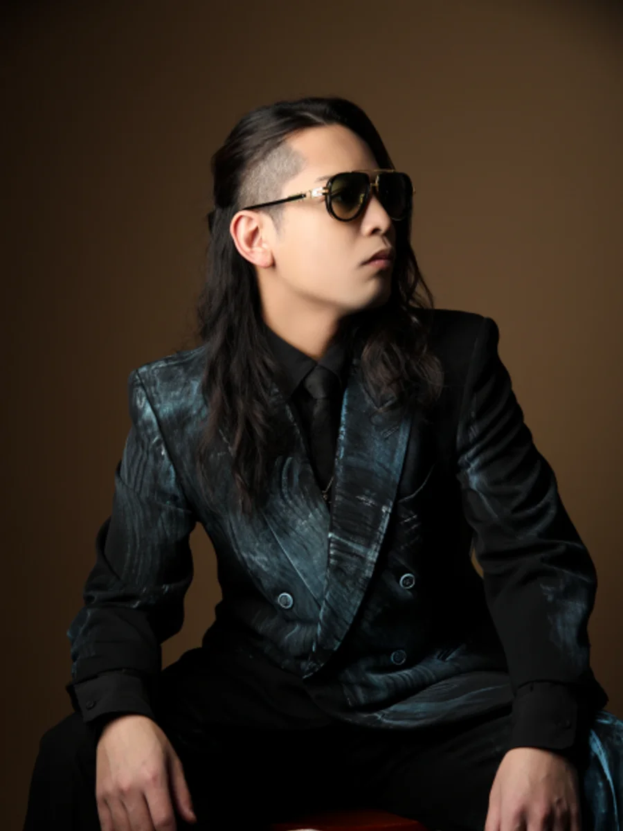 夜吹ひかる・SINCE YOU...ZERO所属のホスト写真