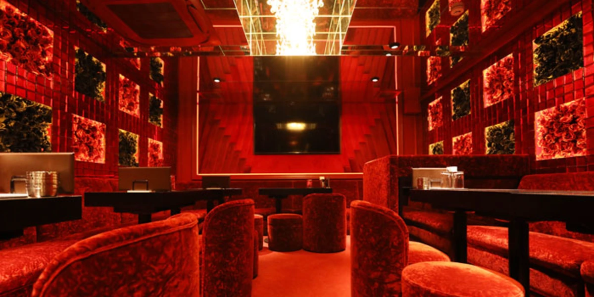 HANG OVER -ALBA-（歌舞伎町・Goo group）店舗写真