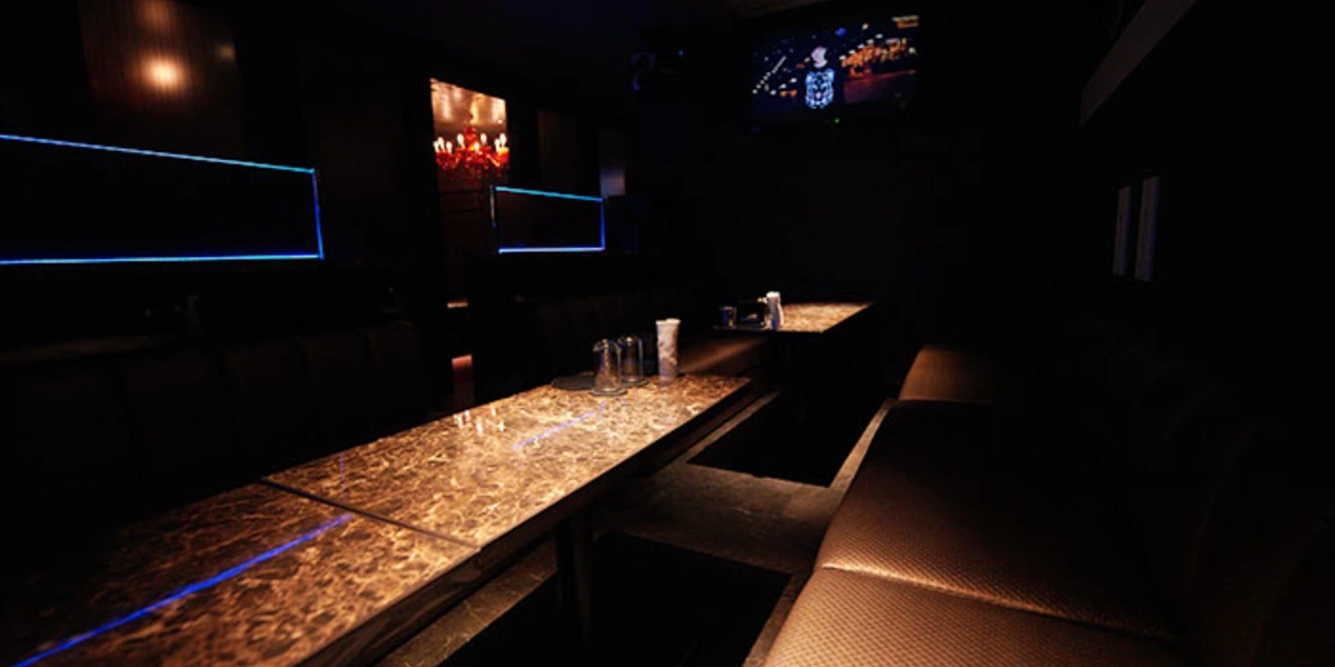 AXEL FUKUOKA by ACQUA（歌舞伎町）店舗写真