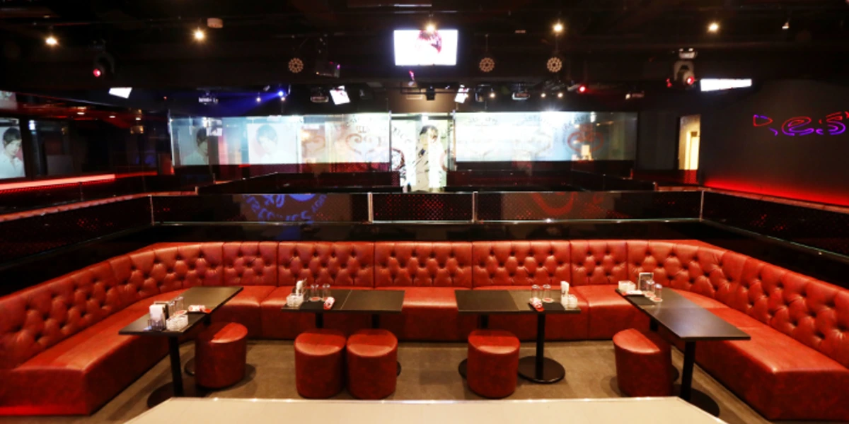 RESISTANCE（歌舞伎町・SINCE YOU... GROUP）店舗写真