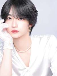 天音夢飛（アイドル系・AXEL FUKUOKA by ACQUA）