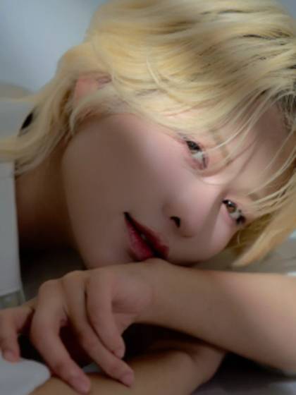 天使ニアさん(Blue Rose)。冬月グループ初の女性ホストとして代表を務め、2026年7月30日で引退した